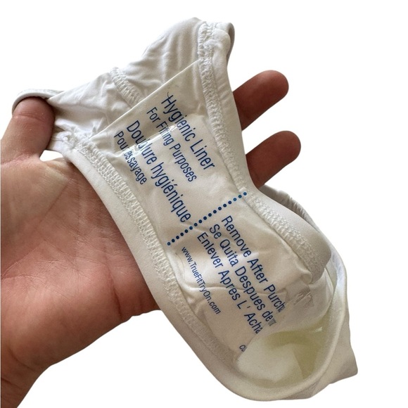 La Blanca White Island Goddess Tummy Control One Piece Swimsuit Size 4 - Picture 6 of 6